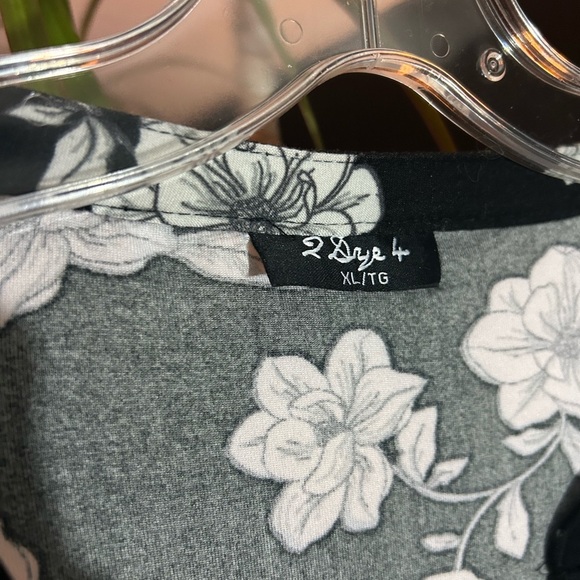 Laura Black Floral Lace Midi Dress Size 10 - Picture 14 of 16